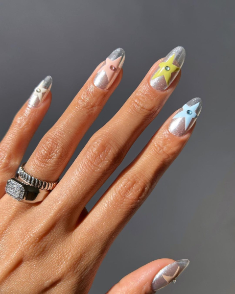 metallic star nail art